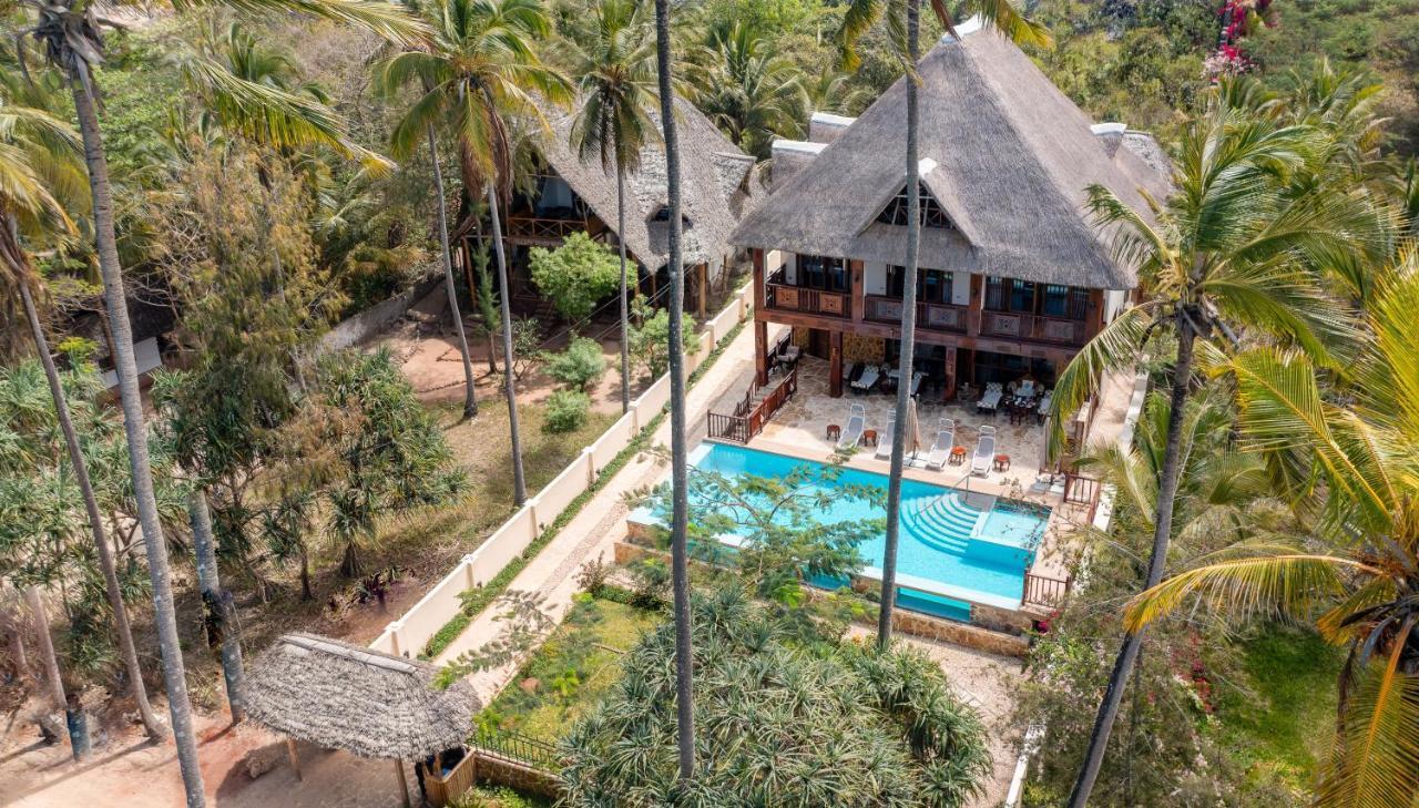 Cast Away Residence Кивенга Екстериор снимка