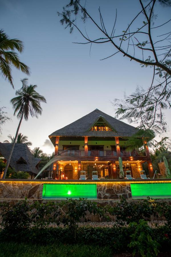 Cast Away Residence Кивенга Екстериор снимка
